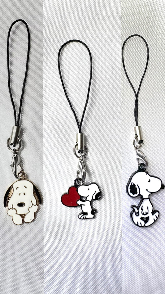 Snoopy phone charm